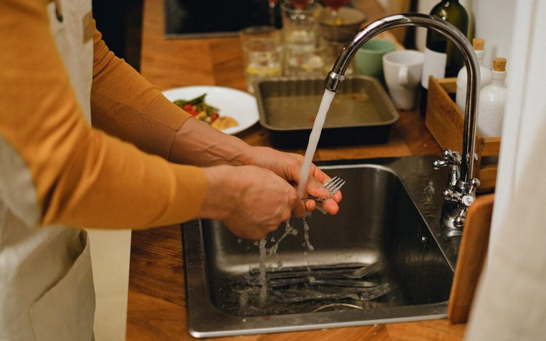 Stop Garlic Smell on Your Hands Instantly